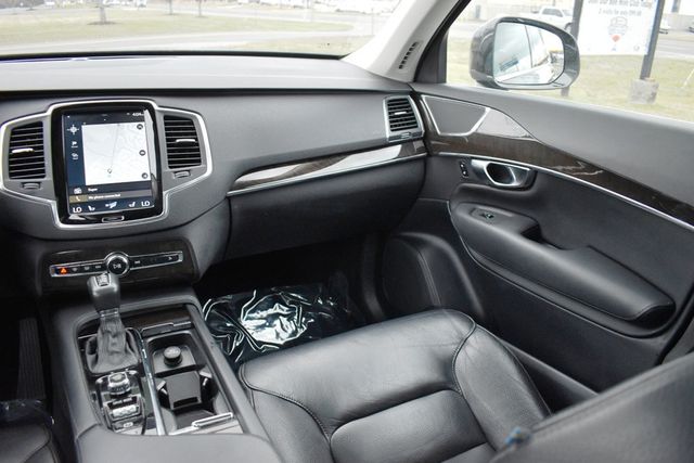 2018 Volvo XC90 T5 FWD 7-Passenger Momentum - 22988909 - 39
