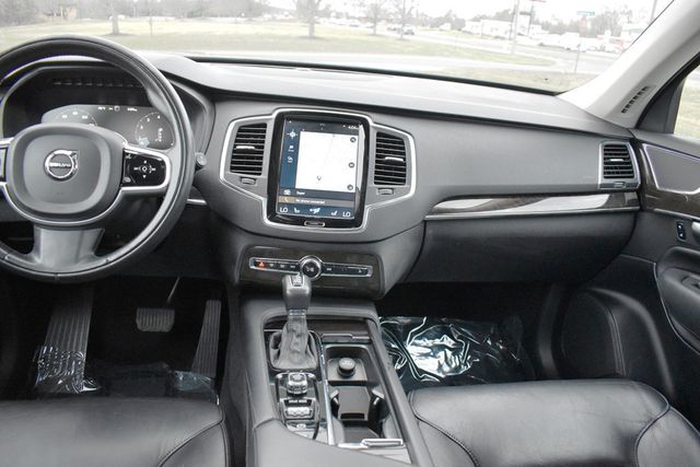 2018 Volvo XC90 T5 FWD 7-Passenger Momentum - 22988909 - 41