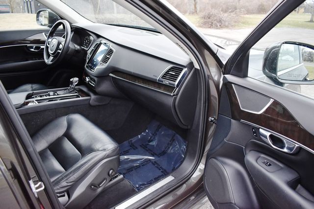 2018 Volvo XC90 T5 FWD 7-Passenger Momentum - 22988909 - 46