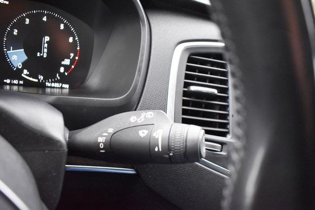 2018 Volvo XC90 T5 FWD 7-Passenger Momentum - 22988909 - 53