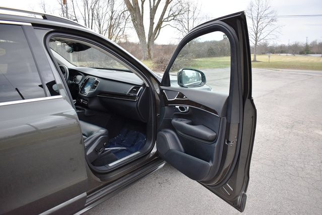 2018 Volvo XC90 T5 FWD 7-Passenger Momentum - 22988909 - 61