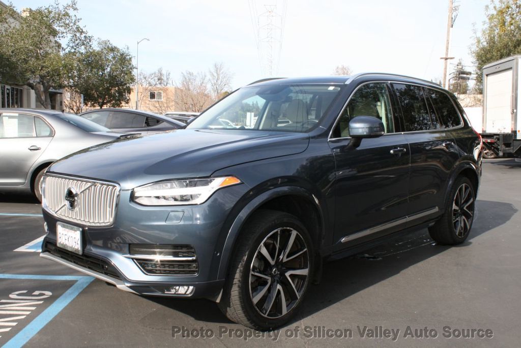 2018 Volvo XC90 T6 AWD 7-Passenger Inscription - 22292700 - 11