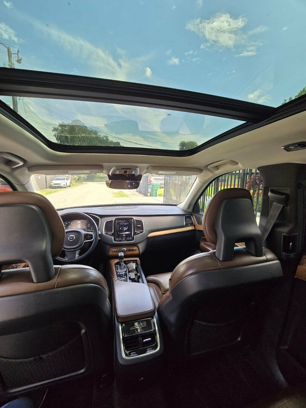 2018 Volvo XC90 T6 AWD 7-Passenger Inscription - 23055319 - 9