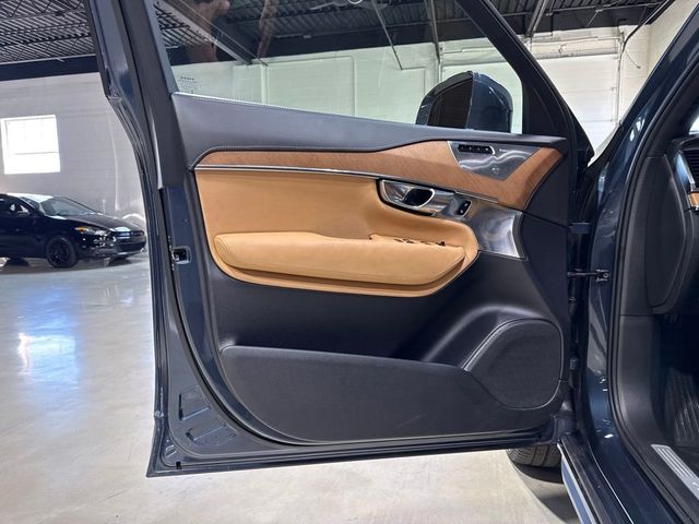 2018 Volvo XC90 T6 AWD 7-Passenger Inscription - 23070038 - 22