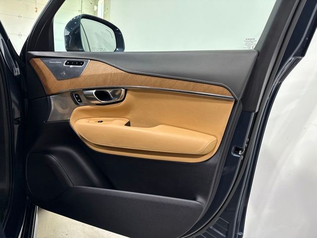 2018 Volvo XC90 T6 AWD 7-Passenger Inscription - 23070038 - 31