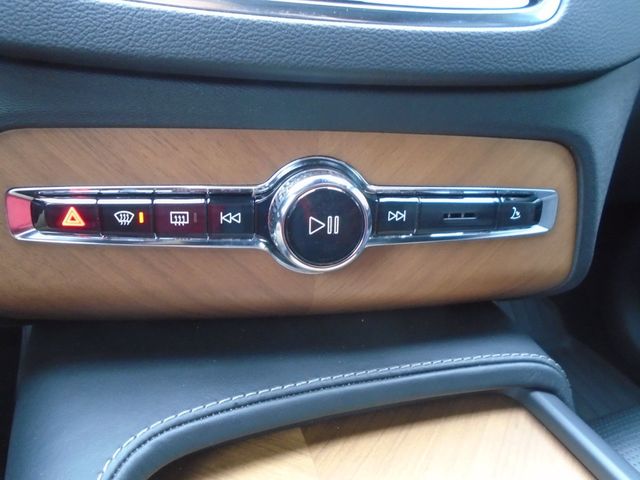 2018 Volvo XC90 T6 AWD 7-Passenger Inscription - 22944376 - 22