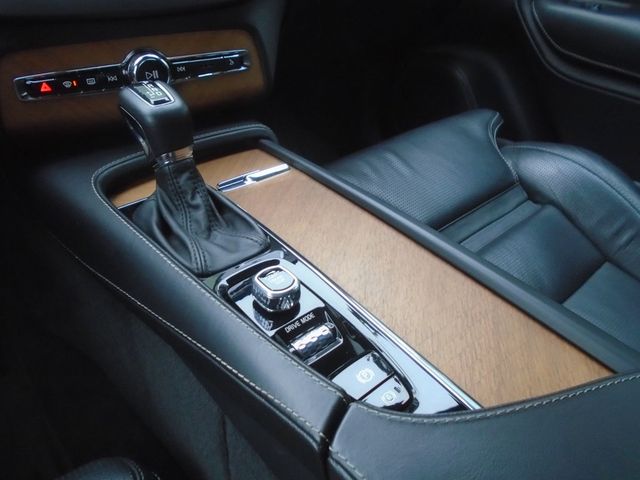 2018 Volvo XC90 T6 AWD 7-Passenger Inscription - 22944376 - 23