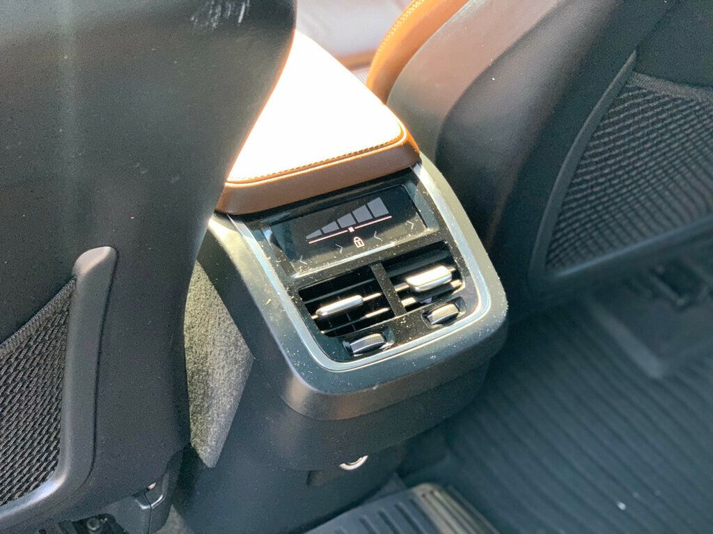 2018 Volvo XC90 T6 AWD 7-Passenger Inscription 1-Owner EXKEY - 22946030 - 45