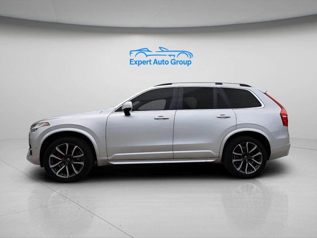 2018 Volvo XC90 T6 AWD Momentum photo 10