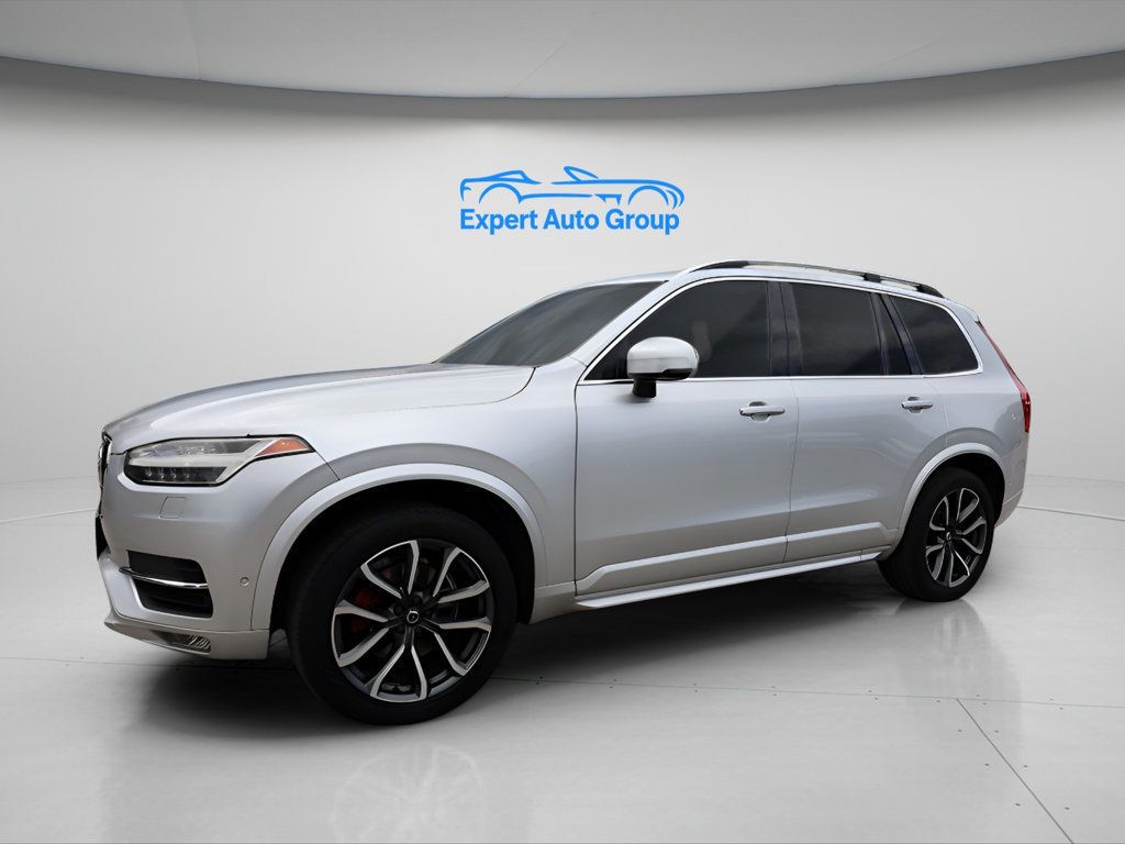 2018 Volvo XC90 T6 AWD Momentum photo 4