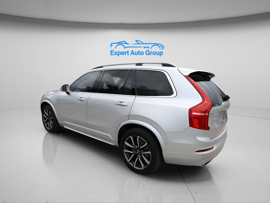 2018 Volvo XC90 T6 AWD Momentum photo 6