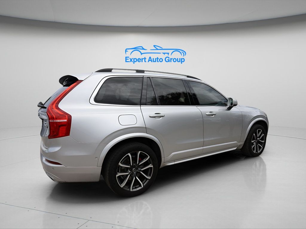2018 Volvo XC90 T6 AWD Momentum photo 7