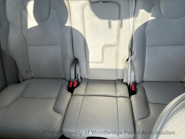2018 Volvo XC90 T6 AWD 7-Passenger Momentum - 22969635 - 7