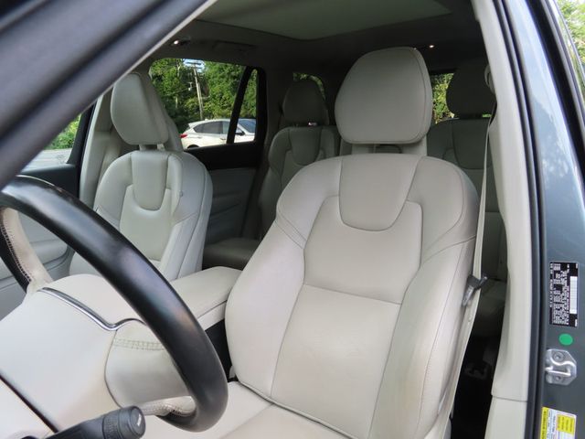 2018 Volvo XC90 T6 AWD 7-Passenger Momentum - 23056110 - 24