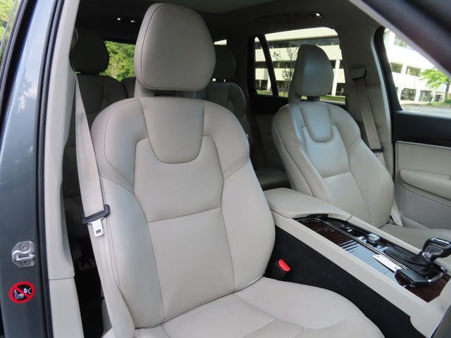 2018 Volvo XC90 T6 AWD 7-Passenger Momentum - 23056110 - 27