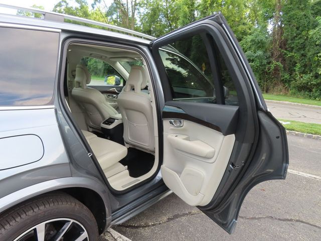 2018 Volvo XC90 T6 AWD 7-Passenger Momentum - 23056110 - 28