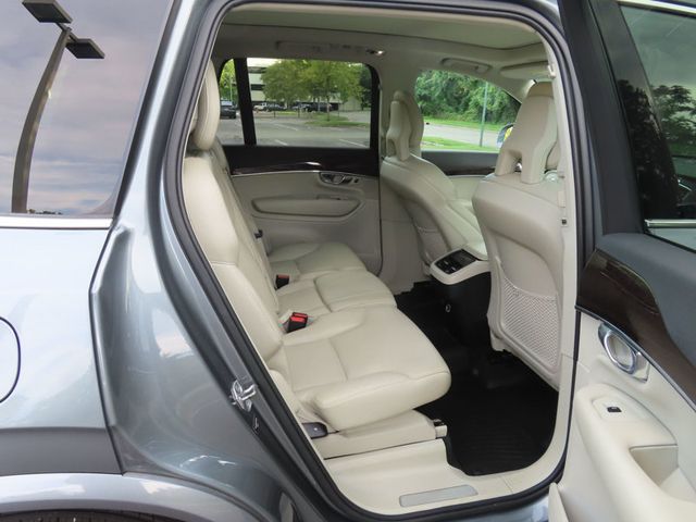 2018 Volvo XC90 T6 AWD 7-Passenger Momentum - 23056110 - 29