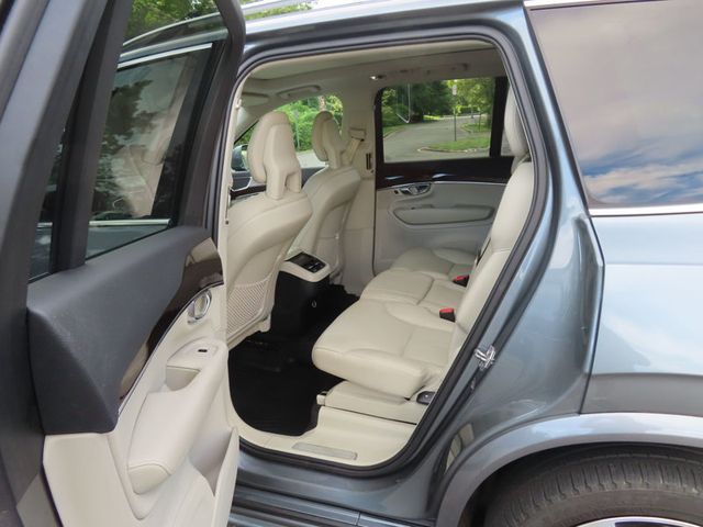 2018 Volvo XC90 T6 AWD 7-Passenger Momentum - 23056110 - 32