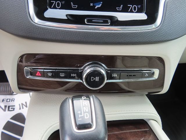 2018 Volvo XC90 T6 AWD 7-Passenger Momentum - 23056110 - 48