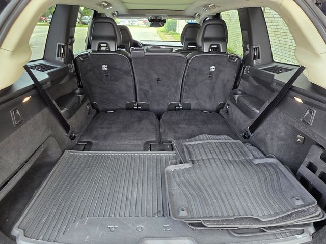 2018 Volvo XC90 T6 AWD 7-Passenger Momentum - 23036767 - 12