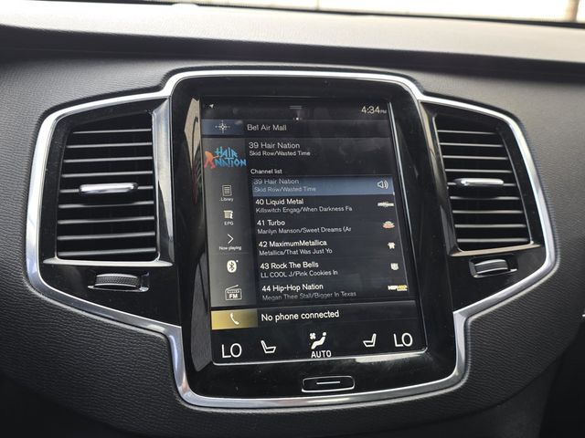 2018 Volvo XC90 T6 AWD 7-Passenger Momentum - 23036767 - 24