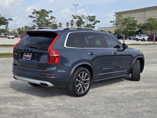 2018 Volvo XC90 T6 AWD Momentum's photo