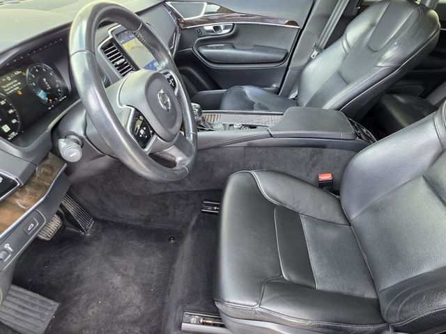 2018 Volvo XC90 T6 AWD 7-Passenger Momentum - 23036767 - 5