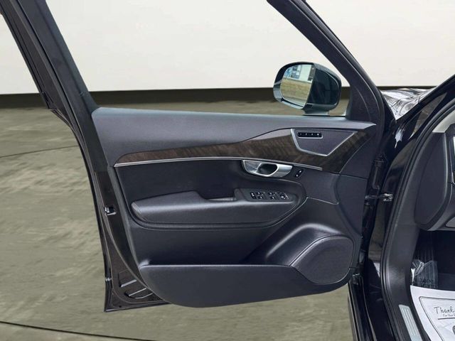 2018 Volvo XC90 T6 AWD 7-Passenger Momentum - 22986784 - 9