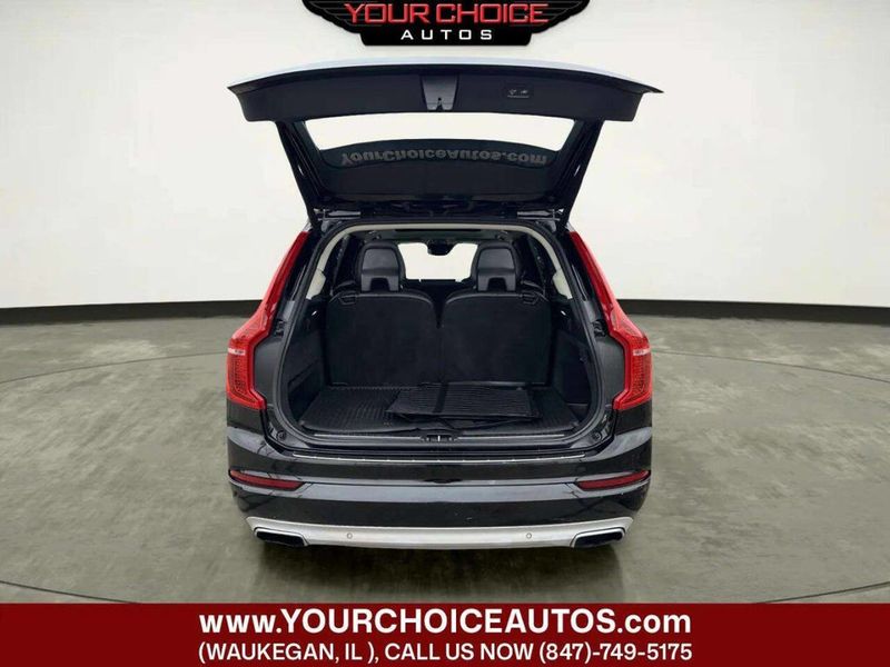 2018 Volvo XC90 T6 AWD 7-Passenger Momentum - 22986784 - 14