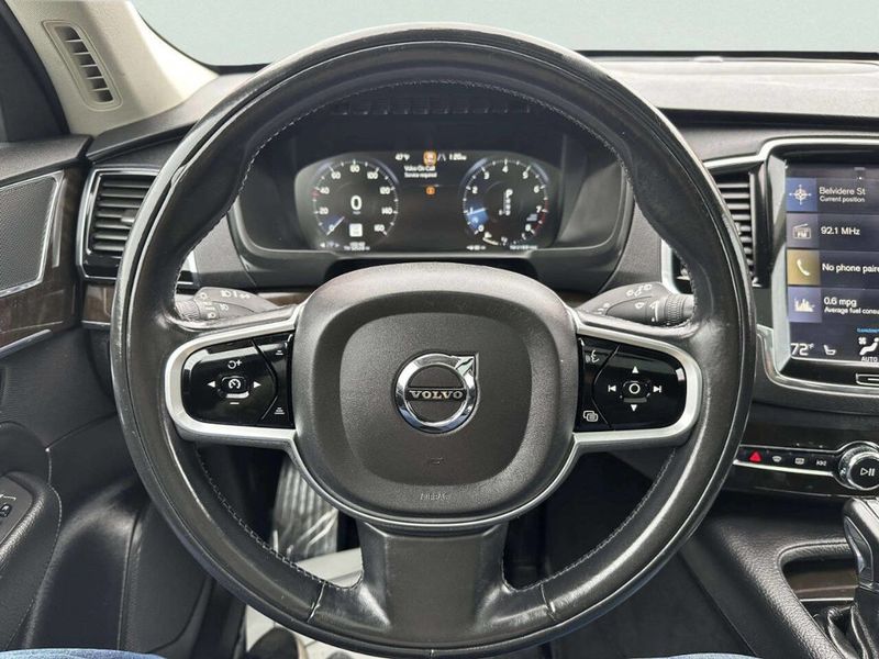 2018 Volvo XC90 T6 AWD 7-Passenger Momentum - 22986784 - 25