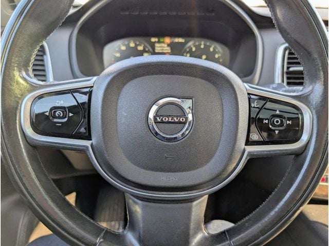 2018 Volvo XC90 T6 AWD 7-Passenger Momentum - 22976352 - 19
