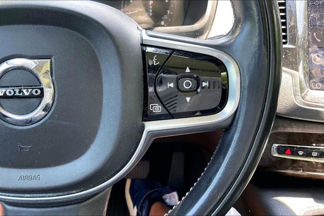 2018 Volvo XC90 T6 AWD 7-Passenger Momentum - 23047452 - 22