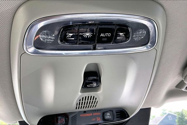 2018 Volvo XC90 T6 AWD 7-Passenger Momentum - 23047452 - 25