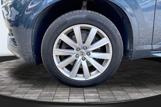 2018 Volvo XC90 T6 AWD 7-Passenger Momentum - 23047452 - 40