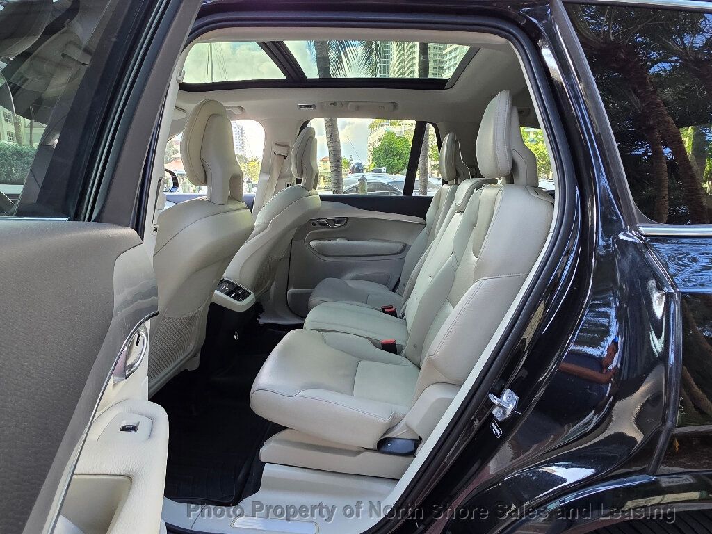 2018 Volvo XC90 T6 AWD 7-Passenger Momentum - 22945786 - 16