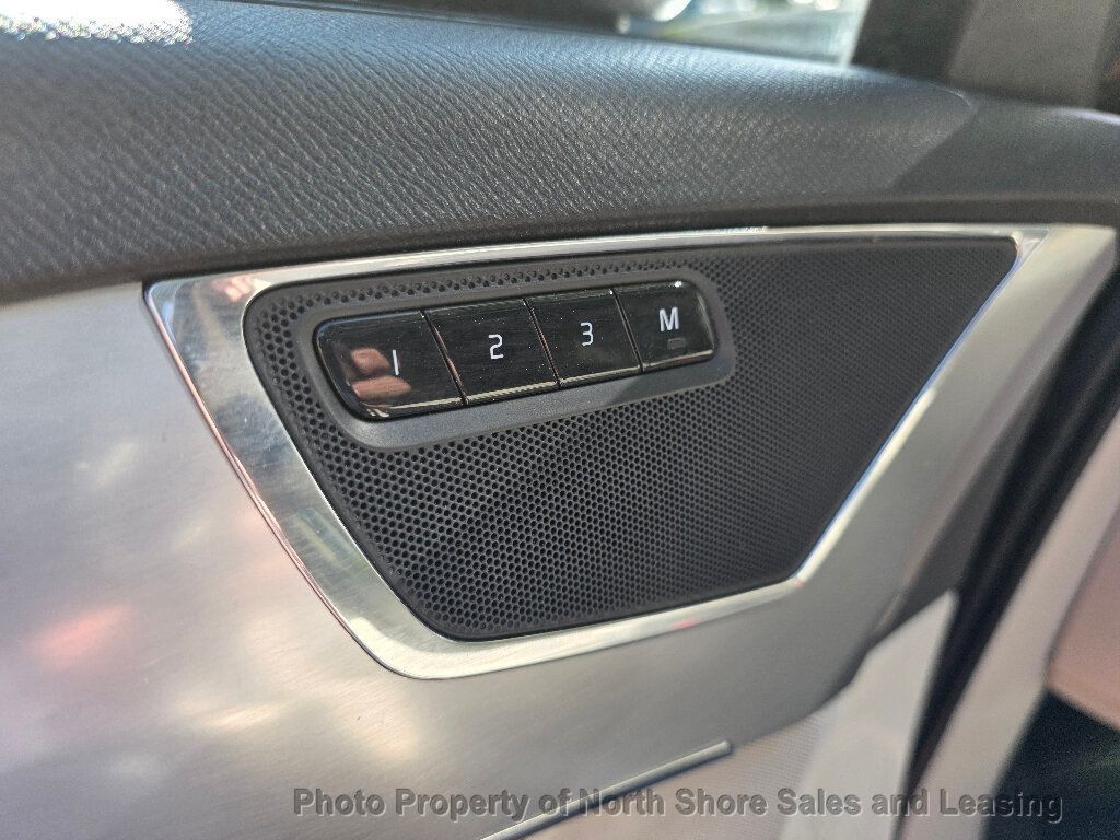 2018 Volvo XC90 T6 AWD 7-Passenger Momentum - 22945786 - 44