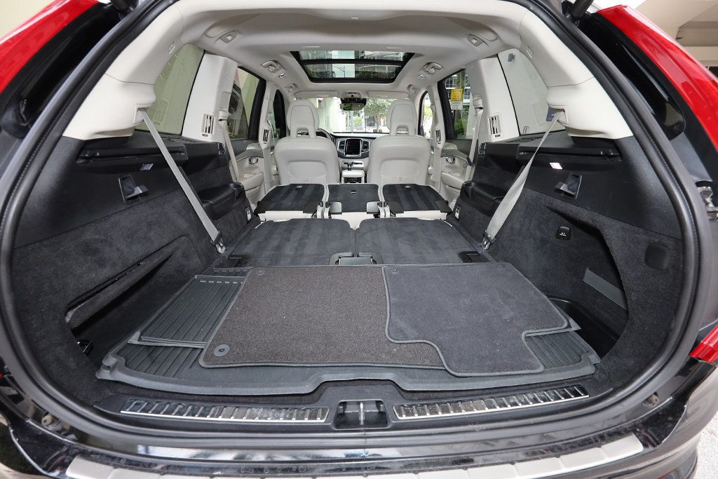 2018 Volvo XC90 T6 AWD 7-Passenger Momentum - 23045187 - 11