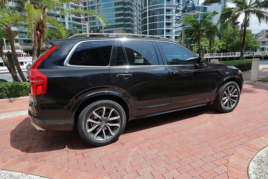 2018 Volvo XC90 T6 AWD 7-Passenger Momentum - 23045187 - 18