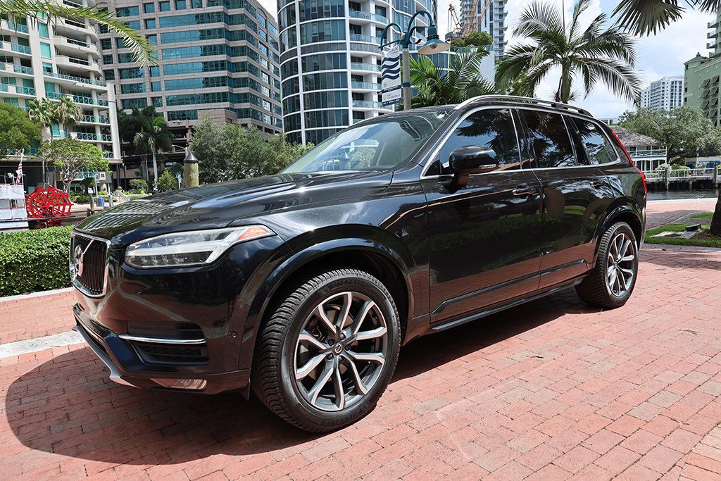 2018 Volvo XC90 T6 AWD 7-Passenger Momentum - 23045187 - 23