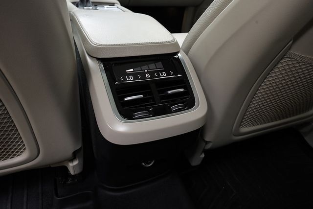 2018 Volvo XC90 T6 AWD 7-Passenger Momentum - 23045187 - 31
