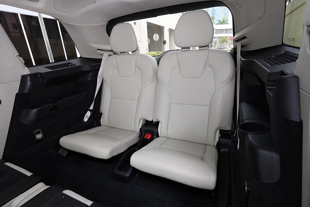 2018 Volvo XC90 T6 AWD 7-Passenger Momentum - 23045187 - 32