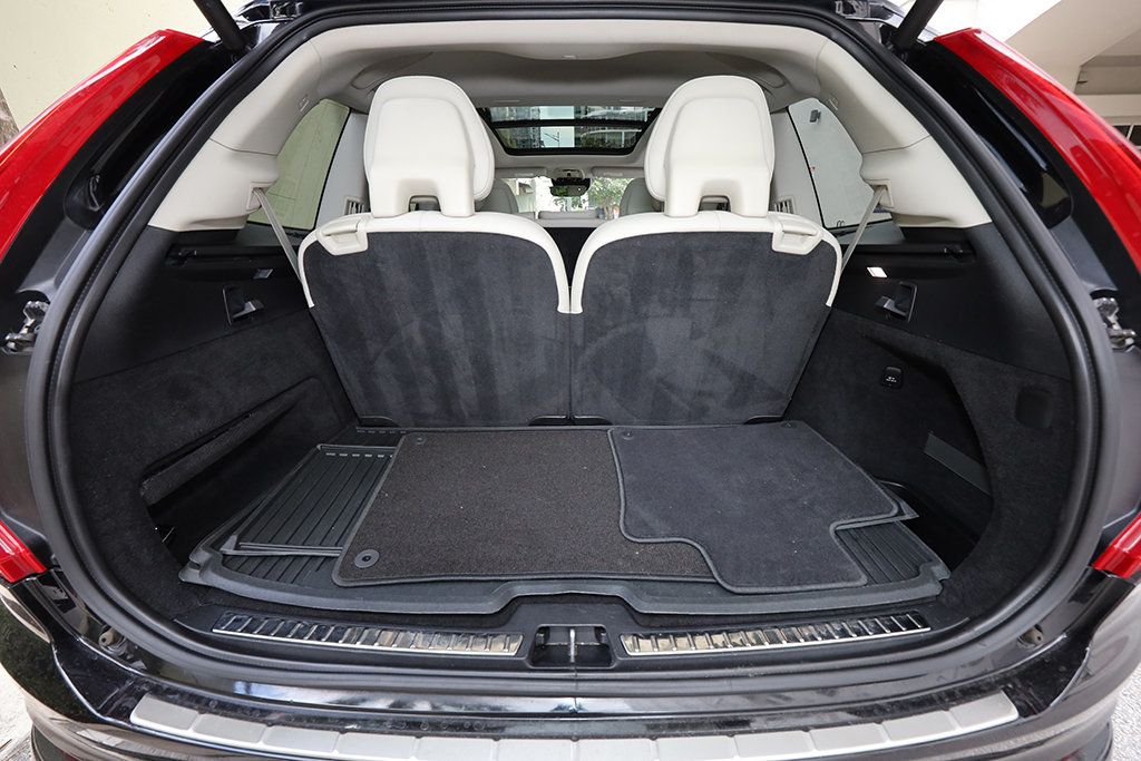 2018 Volvo XC90 T6 AWD 7-Passenger Momentum - 23045187 - 34