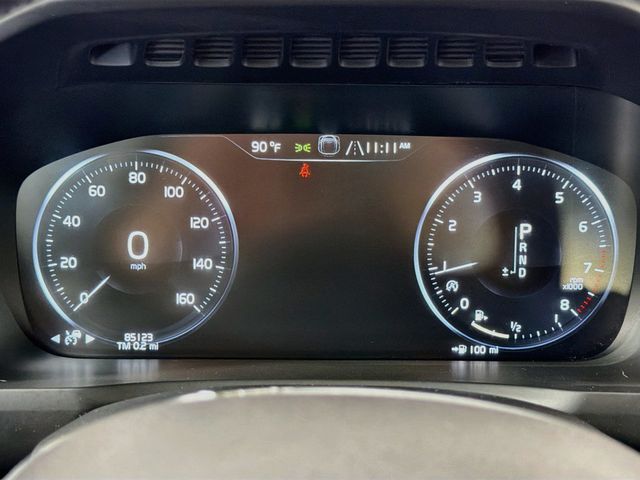 2018 Volvo XC90 T6 AWD 7-Passenger Momentum - 23057852 - 11