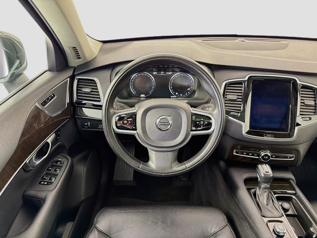 2018 Volvo XC90 T6 AWD 7-Passenger Momentum - 23057852 - 22