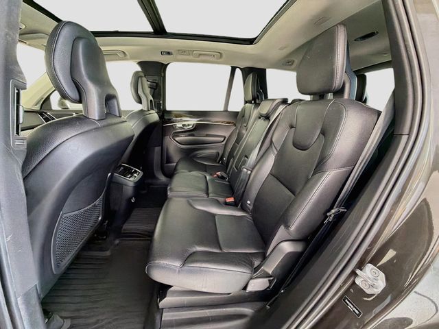 2018 Volvo XC90 T6 AWD 7-Passenger Momentum - 23057852 - 24