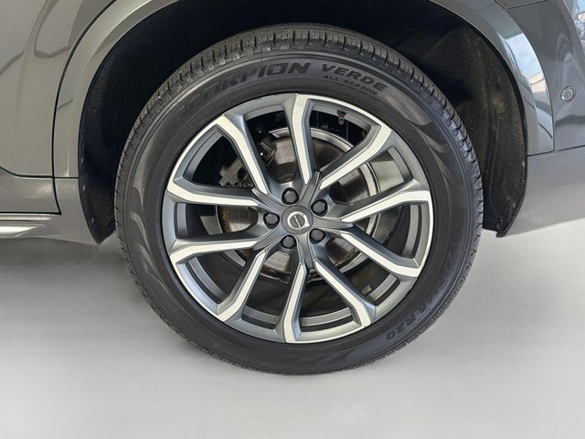 2018 Volvo XC90 T6 AWD 7-Passenger Momentum - 23057852 - 32
