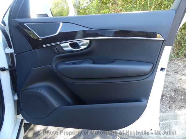 2018 Volvo XC90 T6 AWD 7-Passenger Momentum - 23085126 - 16
