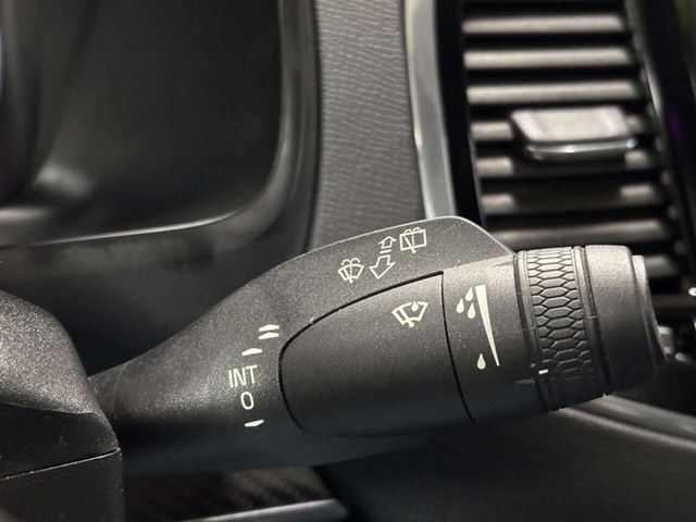 2018 Volvo XC90 T6 AWD 7-Passenger R-Design - 23004539 - 33