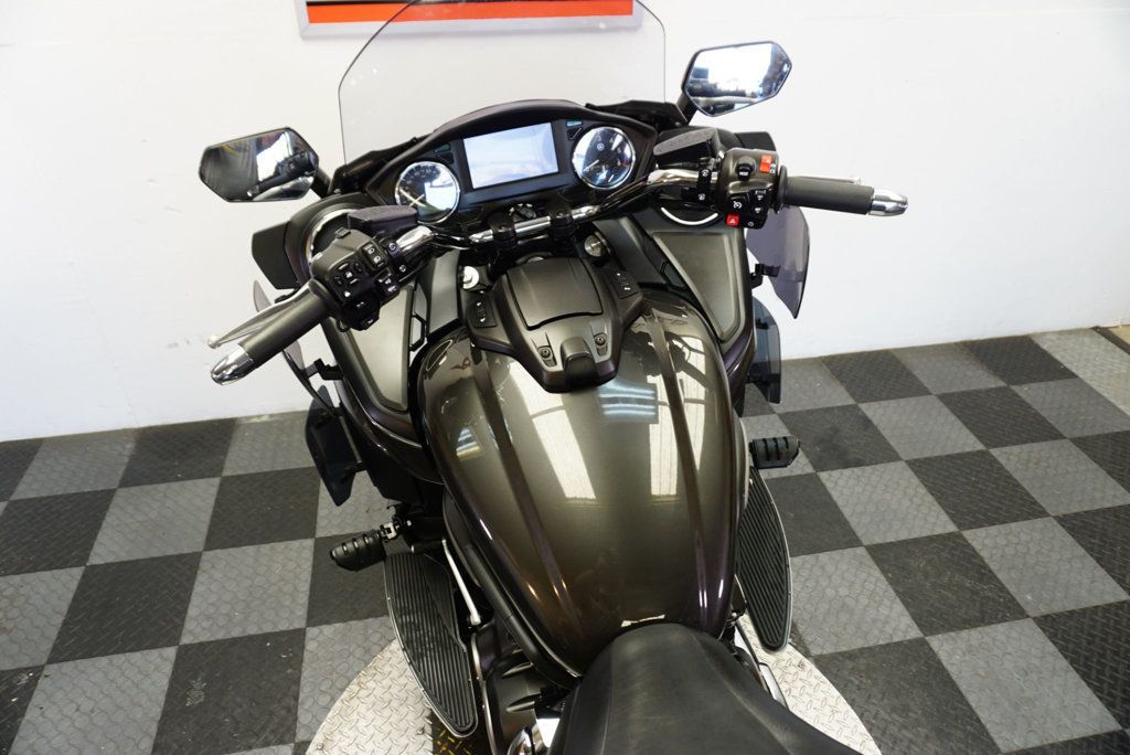 2018 YAMAHA STAR VENTURE TC NICE TOURING BIKE!!! - 22893798 - 9