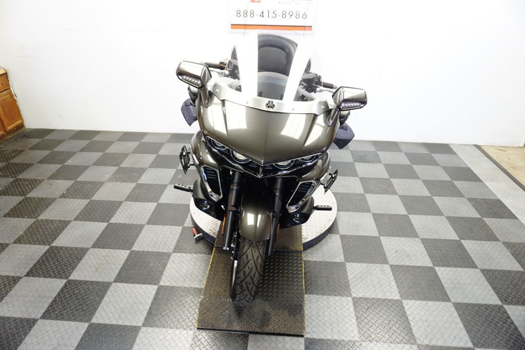 2018 YAMAHA STAR VENTURE TC NICE TOURING BIKE!!! - 22893798 - 6